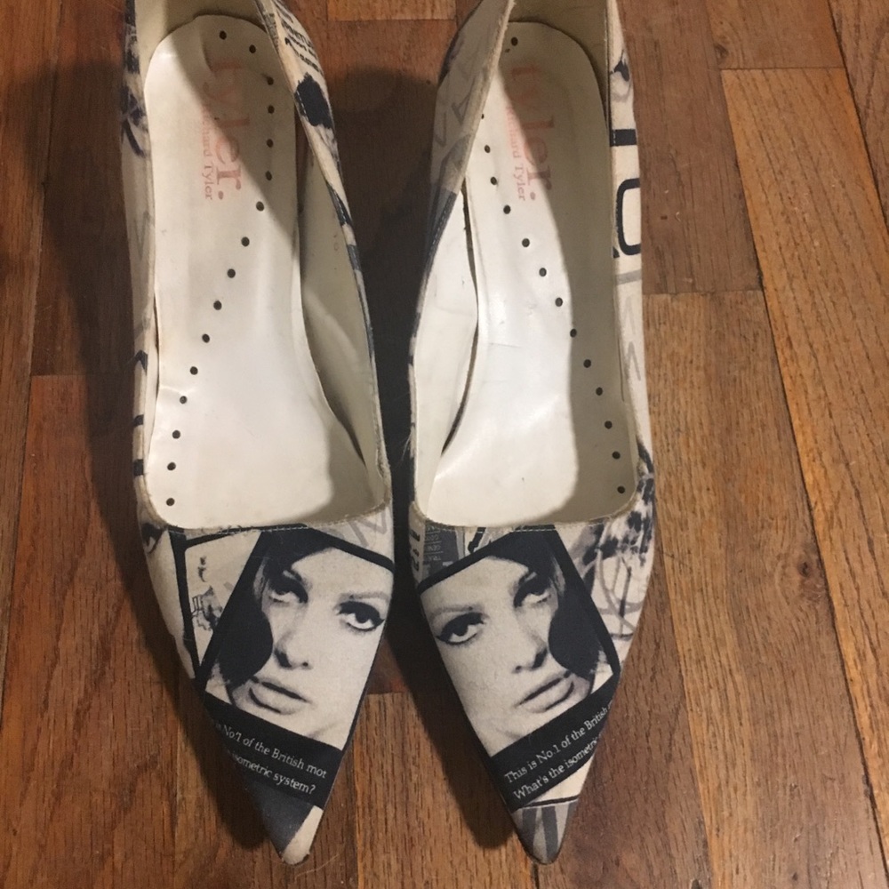 Vintage kitten heels size 10